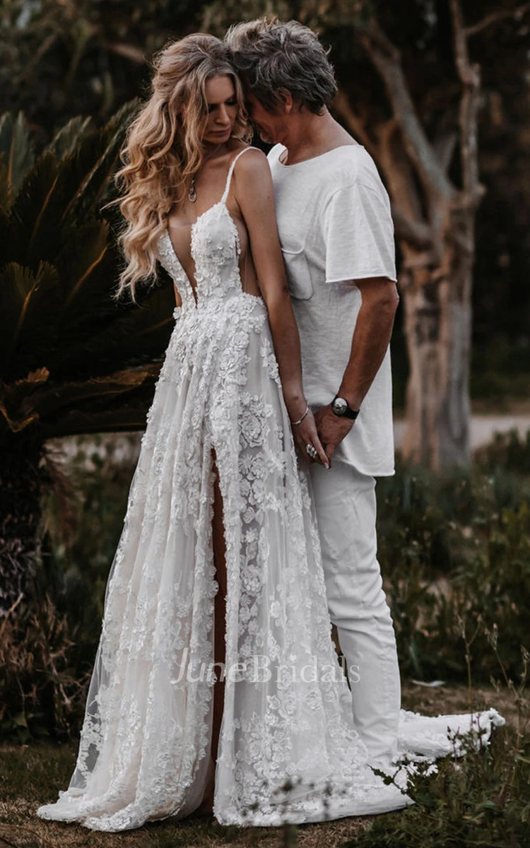 Boho A-Line Lace Tulle Sleeveless Wedding Dress with Split Front Floral Country Garden Court Train Elegant Elopement Western Bridal Gown
