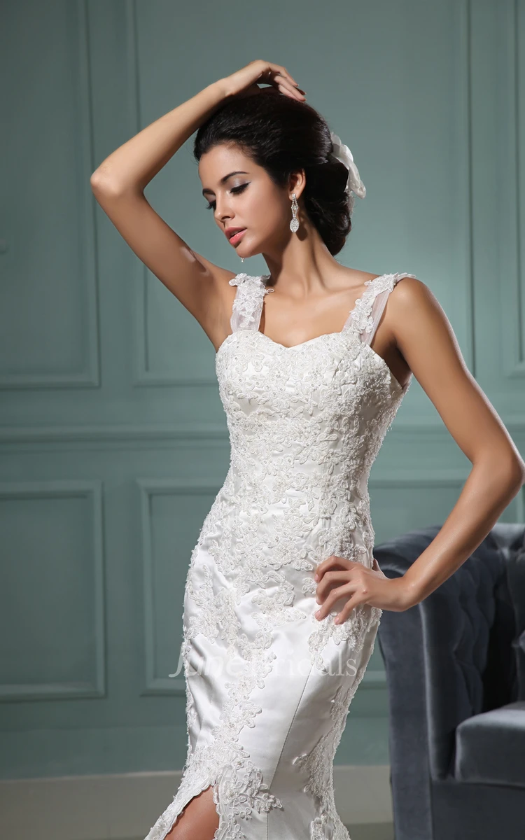 Slited Sweetheart Sleeveless Strap Neckline Gown With Detailing