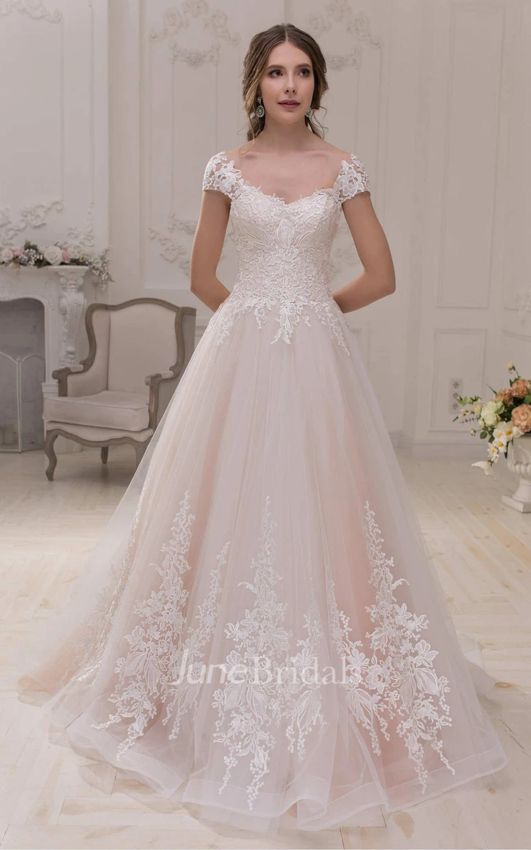 Short Sleeve V-Neck A-Line Tulle Ball Gown Wedding Dress With Appliques And Court Train