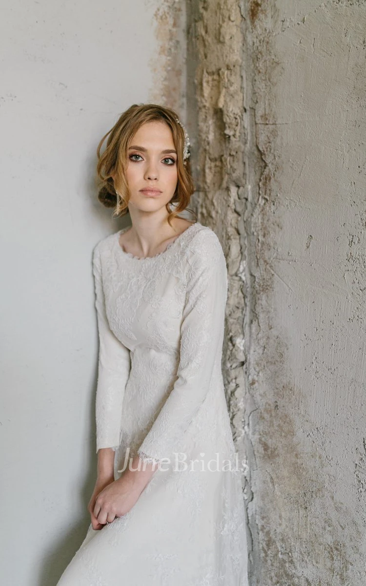 Modest Floral Long Sleeve Boho Lace Wedding Dress Elegant Casual A-Line Scoop-Neck Floor Length Bridal Gown with Applique