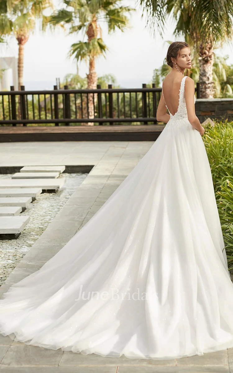 Sexy Sleeveless Plunging Neckline With Cathedral Train A-line Lace Tulle Wedding Dress