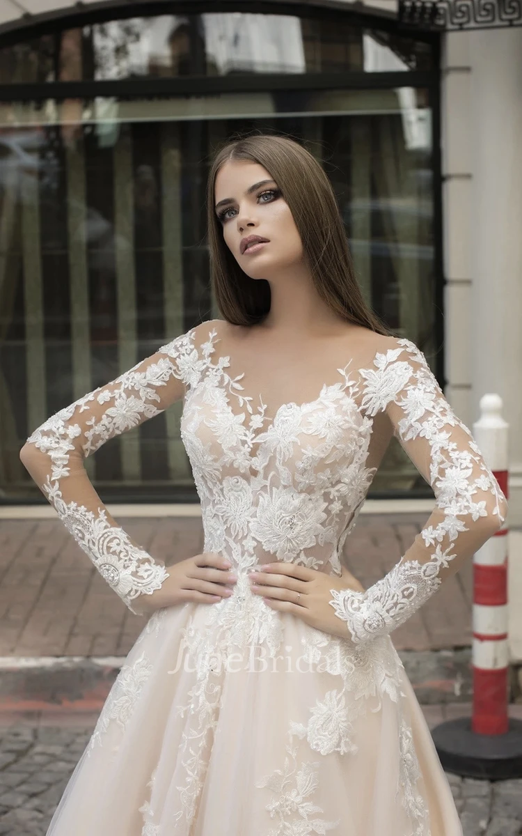 Lace A-Line V-neck Wedding Dress Simple Casual Elegant Romantic Beach Garden With Illusion Long Sleeves And Appliques