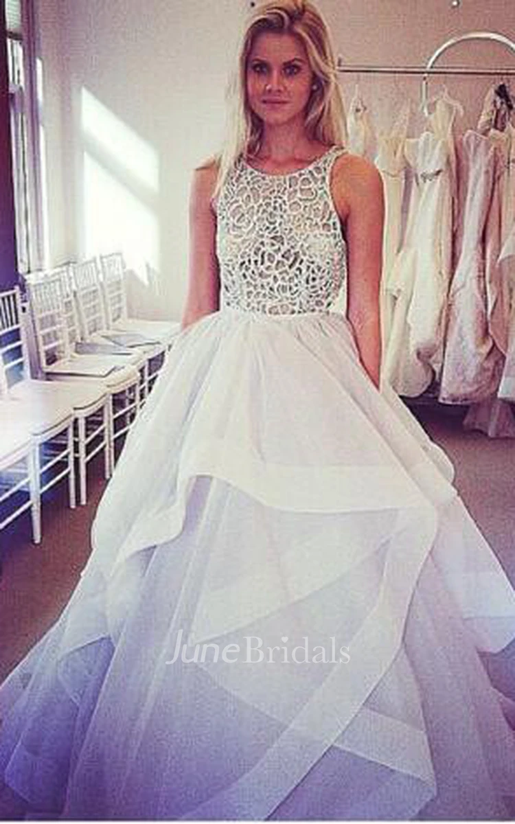 Gorgeous Beadings Sleeveless Wedding Dress Tulle Ruffle