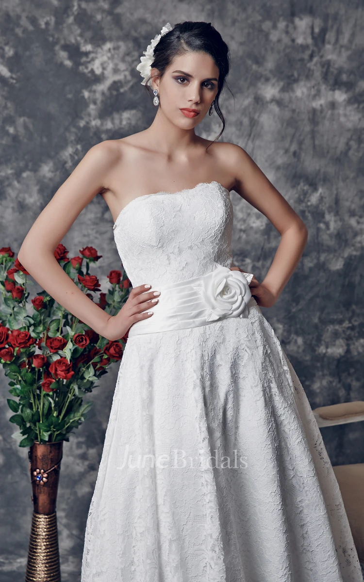 Elegant Sweetheart Tea Length Lace Dress With Flower