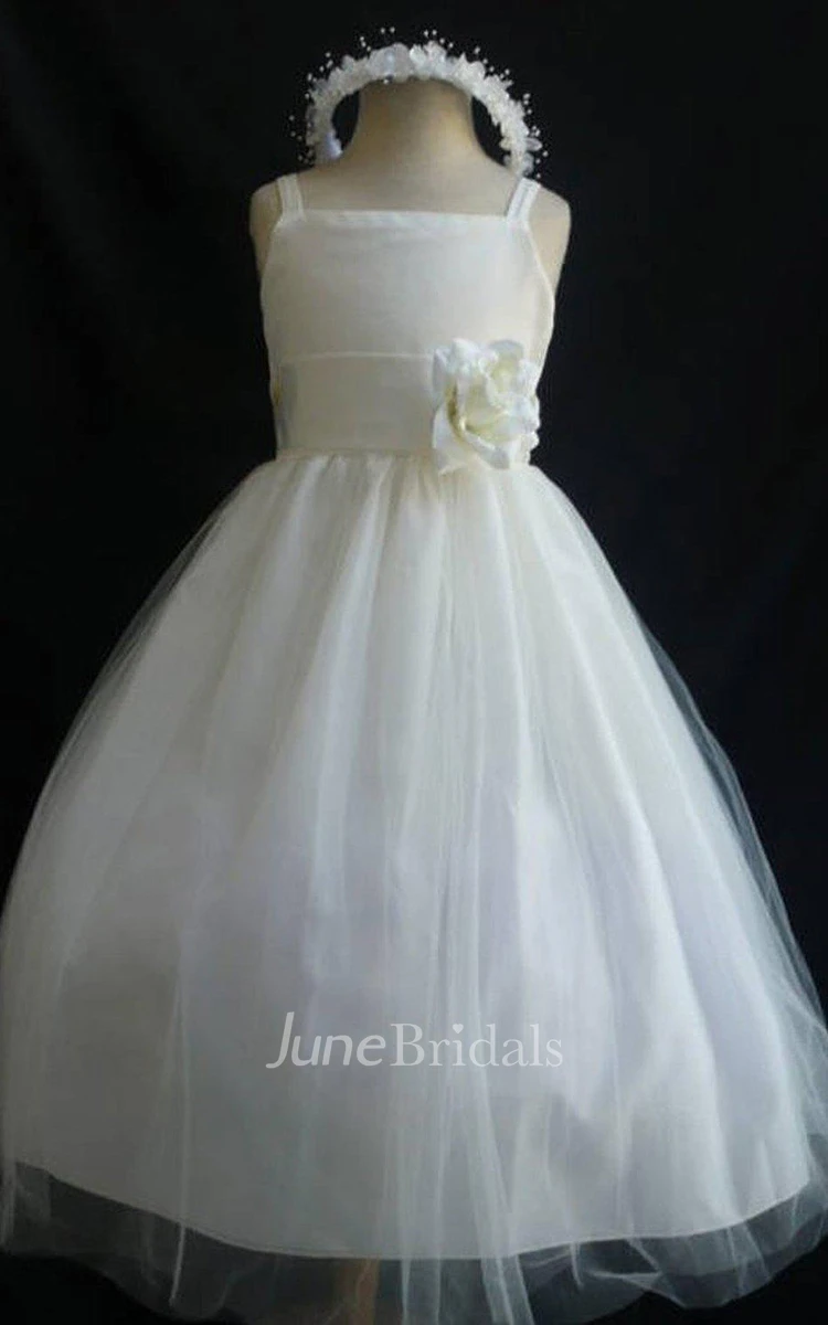 Sleeveless A-line Tulle Dress With Flower and Straps
