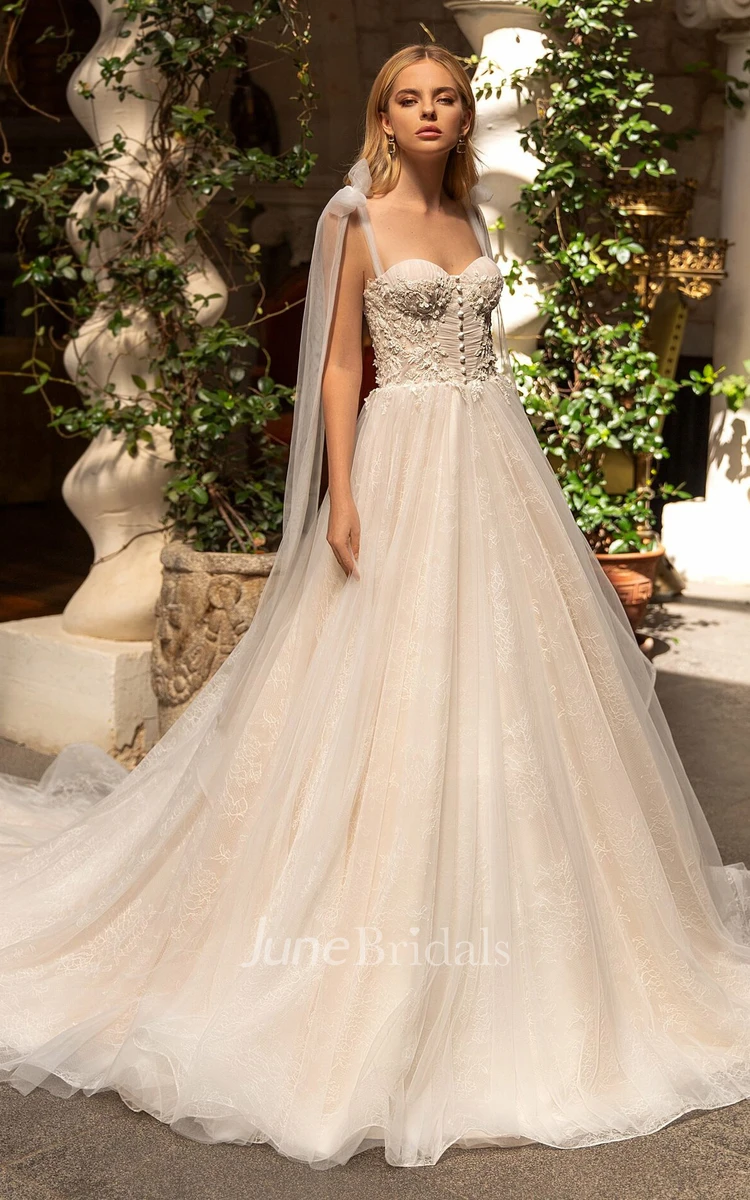 Modern Ball Gown Floor-length Sleeveless Lace Wedding Dress with Appliques