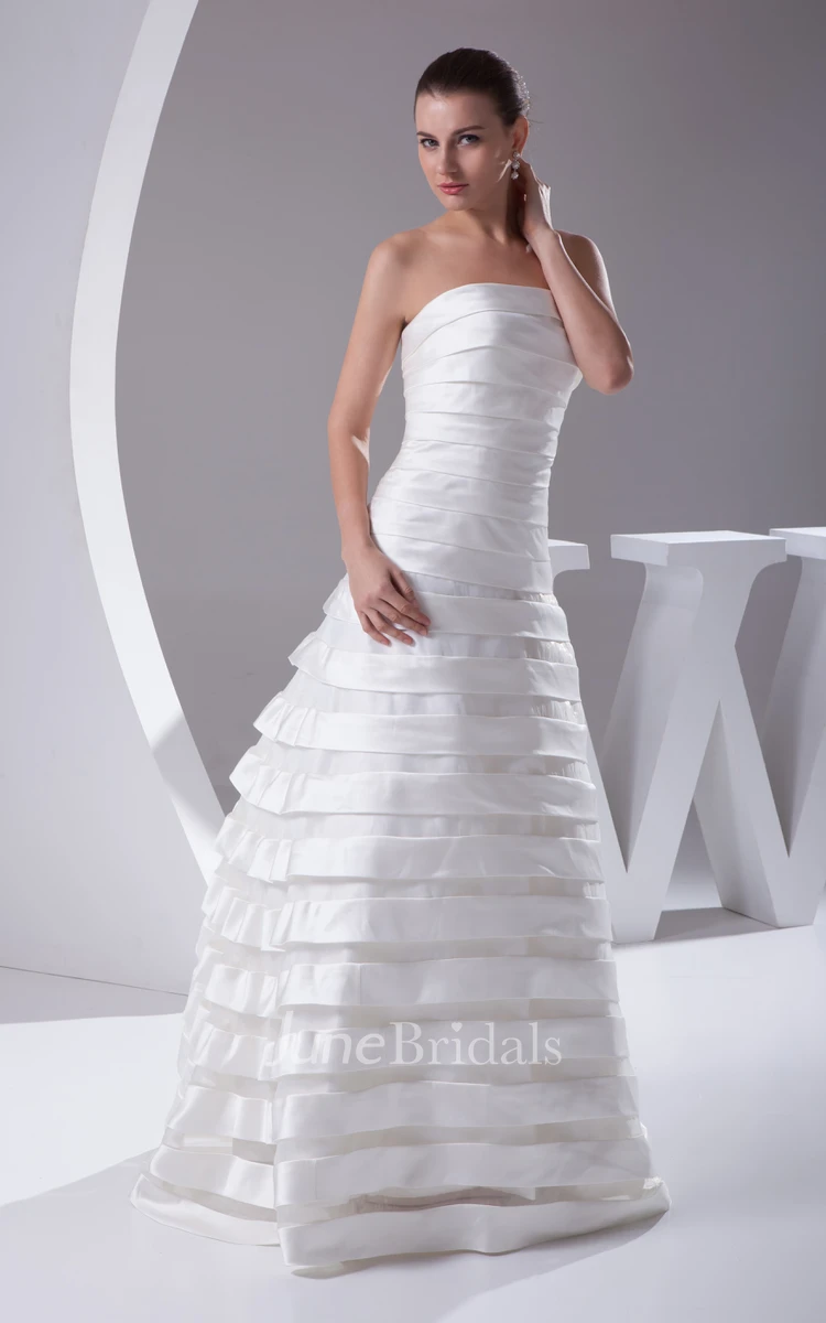 Strapless A-Line Tiered Dress With Ribbon and Zipper Back