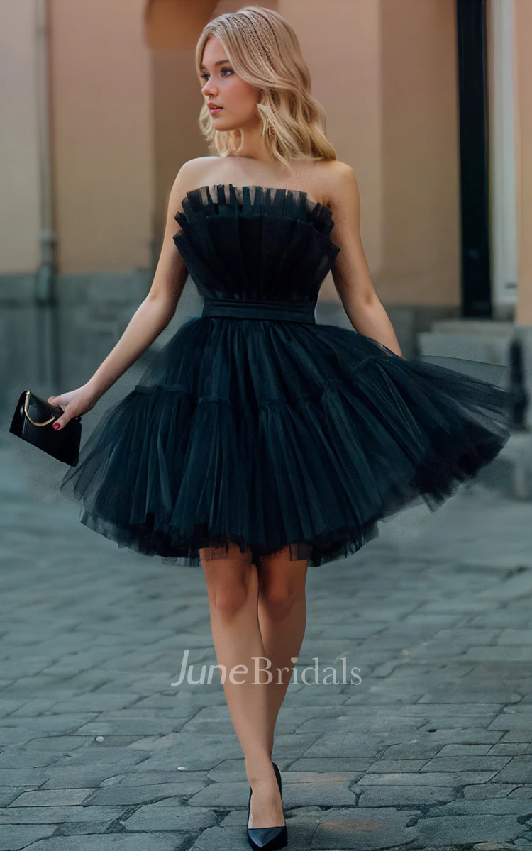 Evening Party Playful A-Line Tulle Strapless Homecoming Dress Sexy Adorable Solid Short Mini Sleeveless Prom Dress with Corset Back