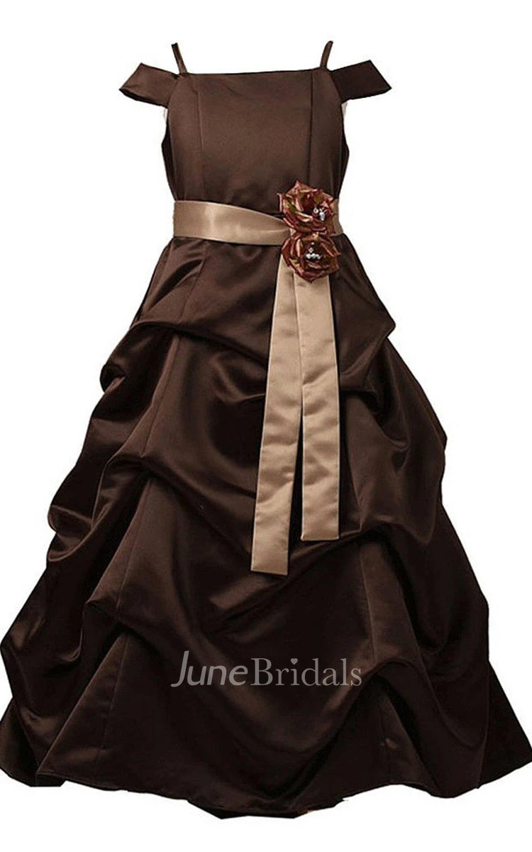 Off-shoulder A-line Ruffled Dress With Bow and Flower