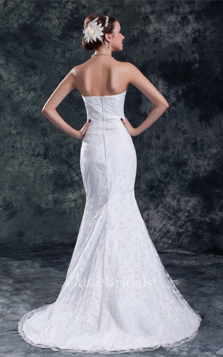exquisite ruched sheath sweetheart dress with sweep train and lace