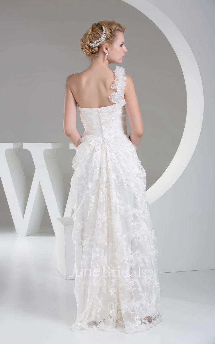 One-Shoulder Sleeveless Ruched Floor-Length Dress With Lace Appliques