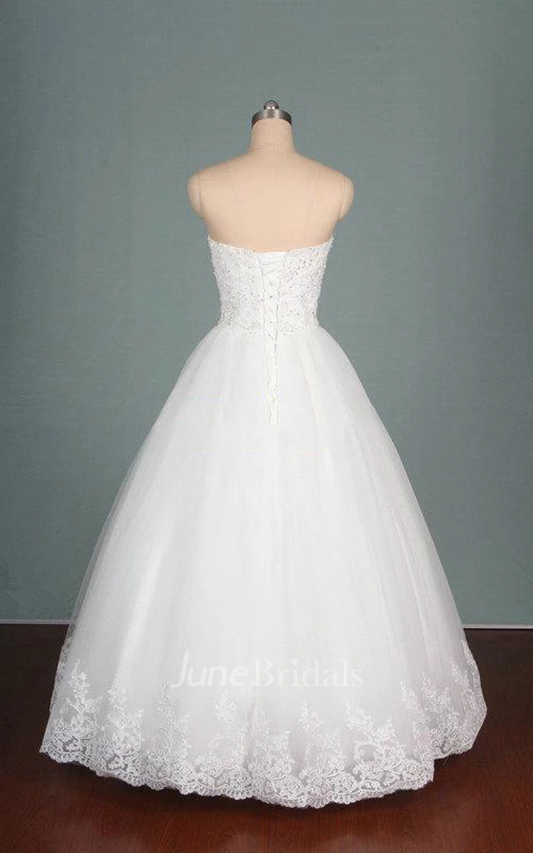 Sleeveless Sweatheart Tulle Dress With Appliques And Beading Detail