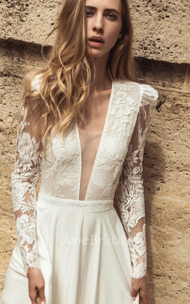 Floral Beach A-Line Plunging Boho Lace Long Sleeve Wedding Dress Vintage Sheer Flowy Unique Floor Bridal Gown with Button Back