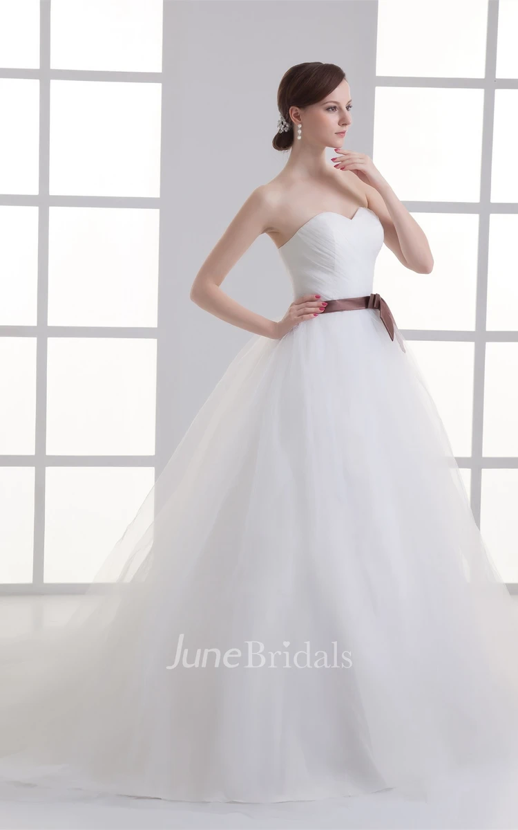 sweetheart criss-cross ball tulle gown with bow
