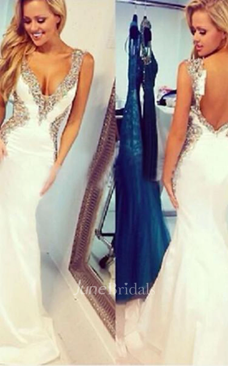 Chic Crystals Mermaid Open Back Prom Dress V-neck Sweep Train