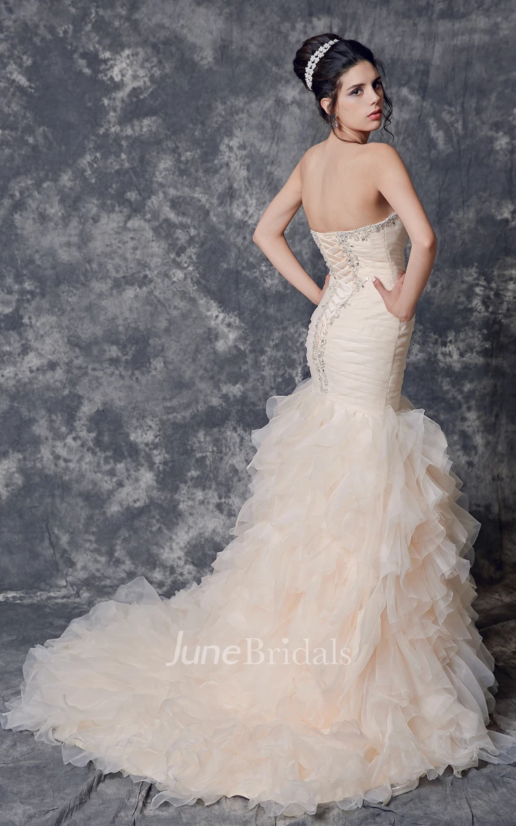 Shinning Lace Sweet Neck Ruched Long Organza Gown With Court Train
