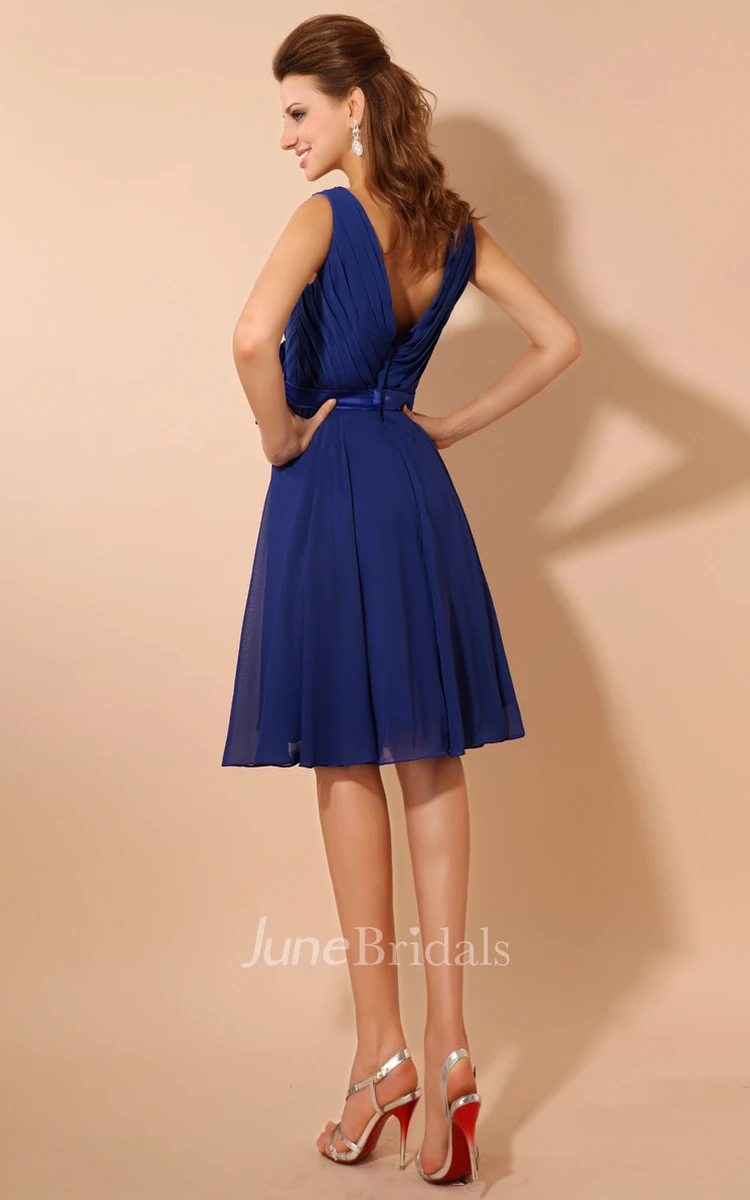 Alluring Midi V-Neck Dress With Flower And Ruching