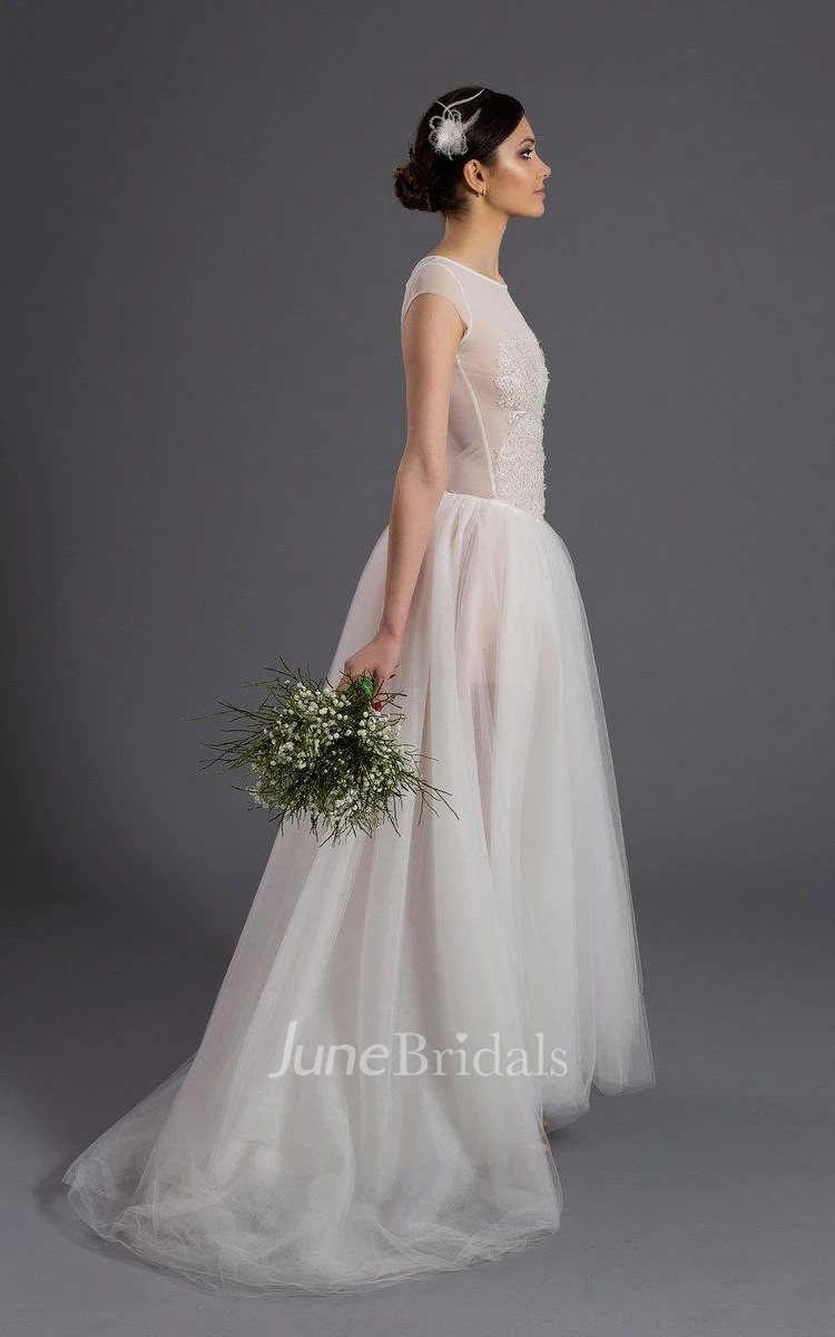 Scoop Neck Cap Sleeve A-Line Tulle Wedding Dress With Appliques