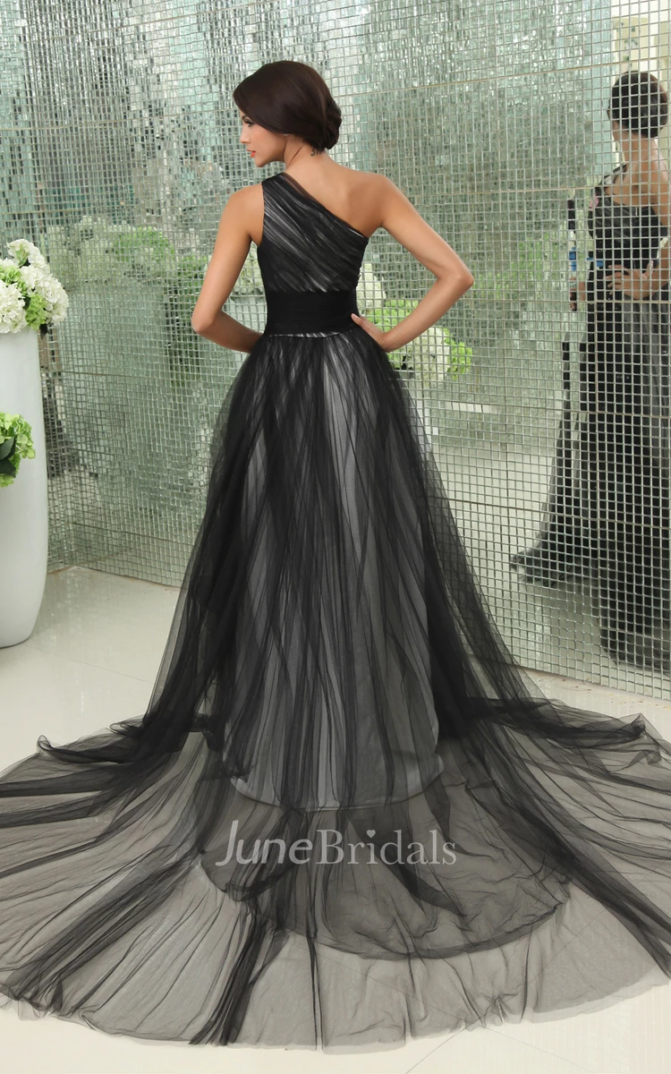 Graceful Asymmetrical One-Shoulder Tiered Tulle Gown With Side Zipper