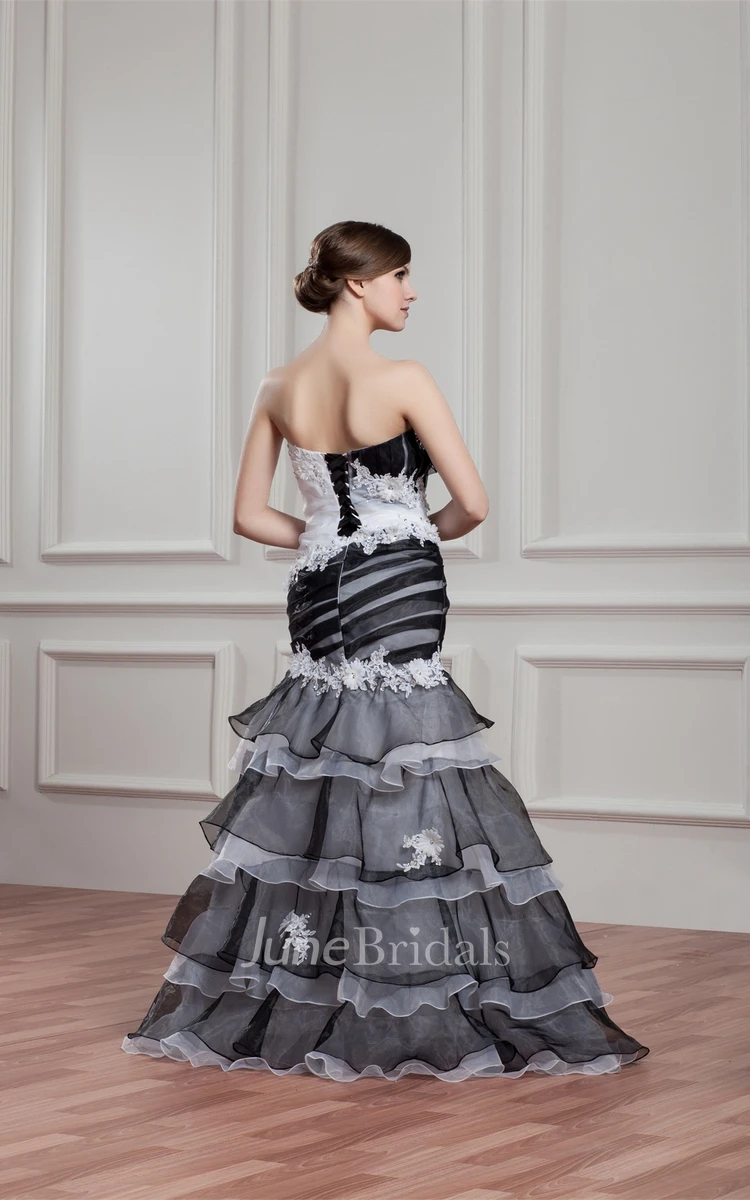 Black-And-White Tiered A-Line Gown with Flower and Rhinestone