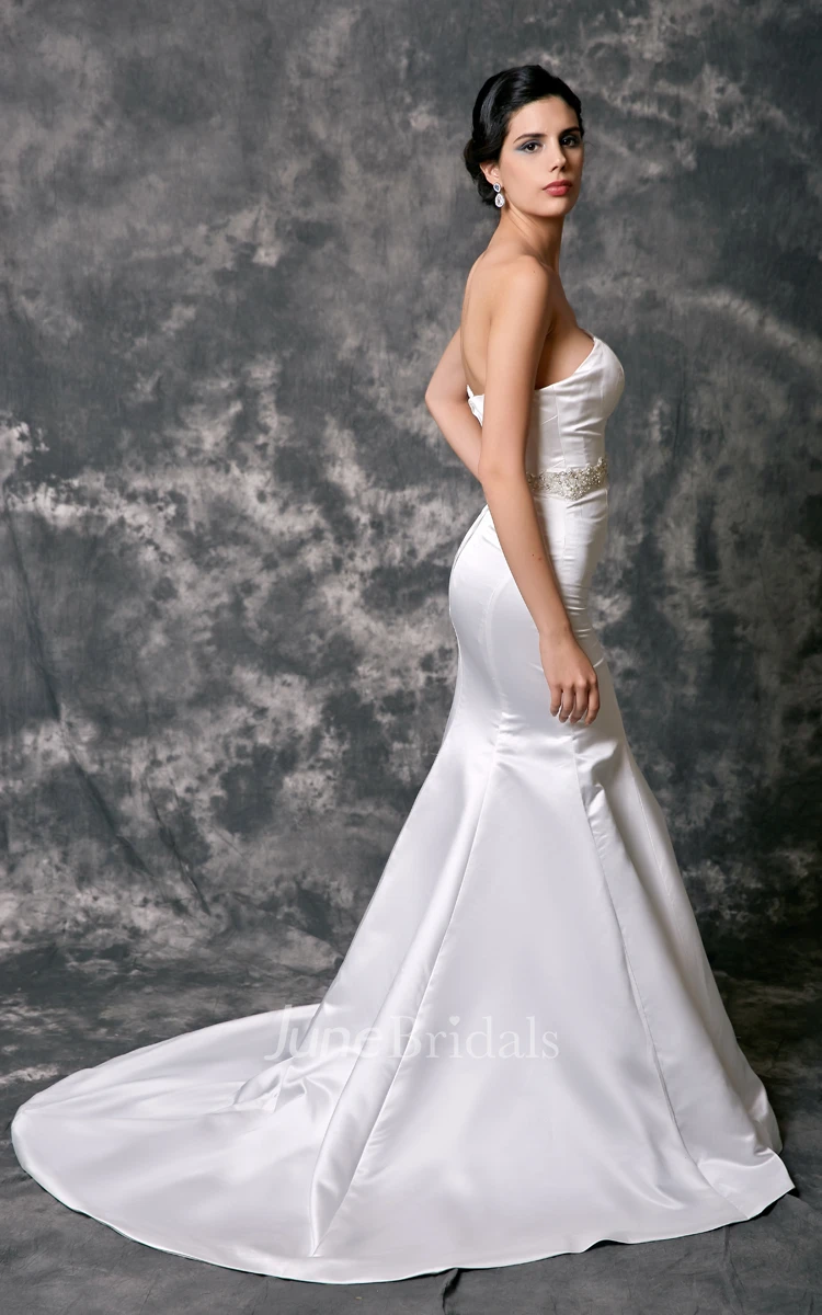 Sweetheart Mermaid Satin Wedding Gown With Beaded Waist