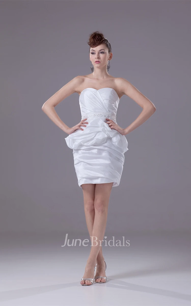 Sweetheart Body-Fitting Short Dress with Ruffles and Beading