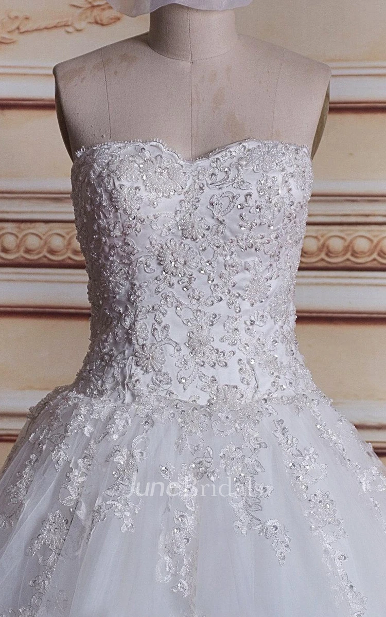 A-Line Ball Gown Sweetheart Chapel Train Tull Lace Dress With Beading