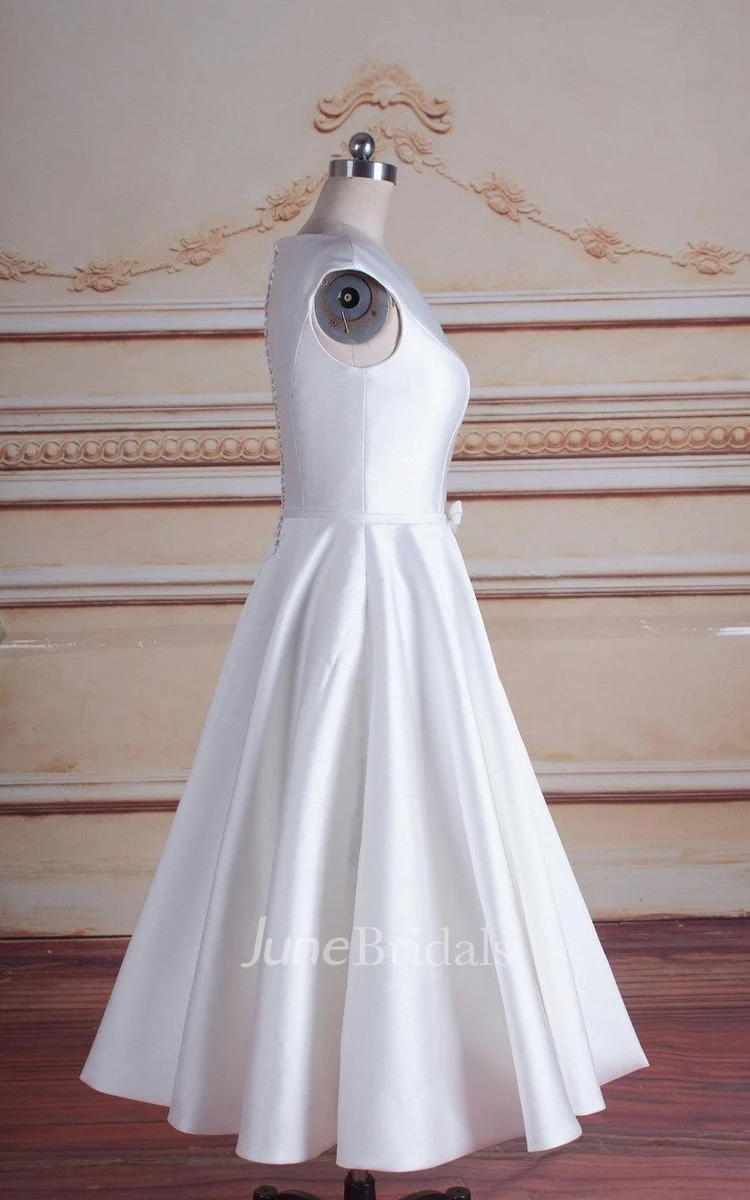 Chic A-Line Satin Short Wedding Dress