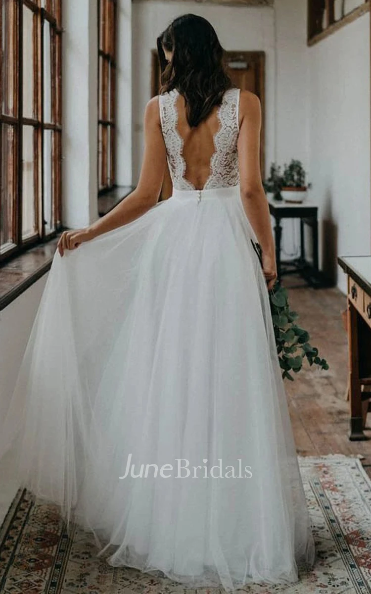 A Line V-neck Tulle Lace Wedding Dress Floor-length Sleeveless