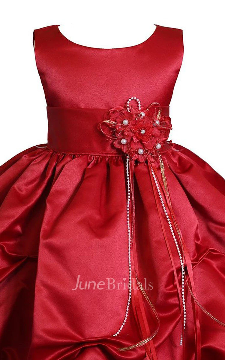 Sleeveless Ruffled Dress With Flower and Beadings