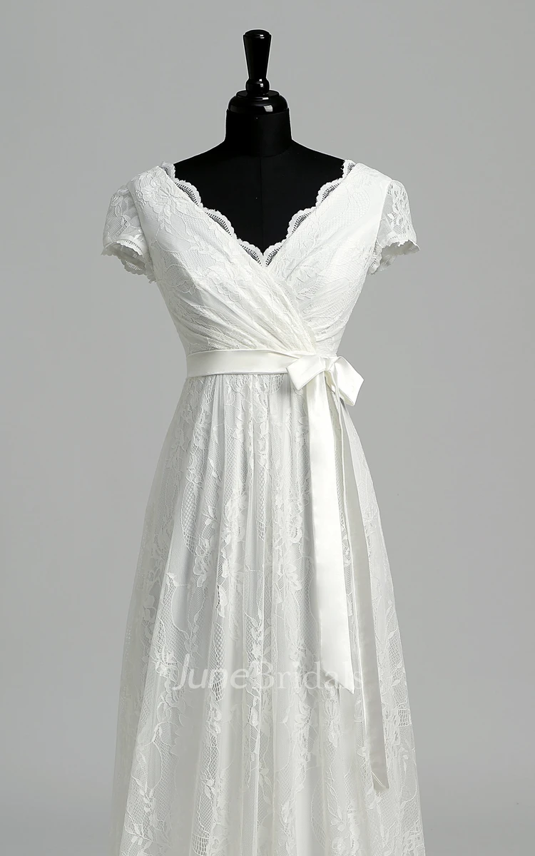 Floor-length A-line Scalloped V-neck Cap Illusion Short Sleeve Low-V Back Lace Weeding Dress
