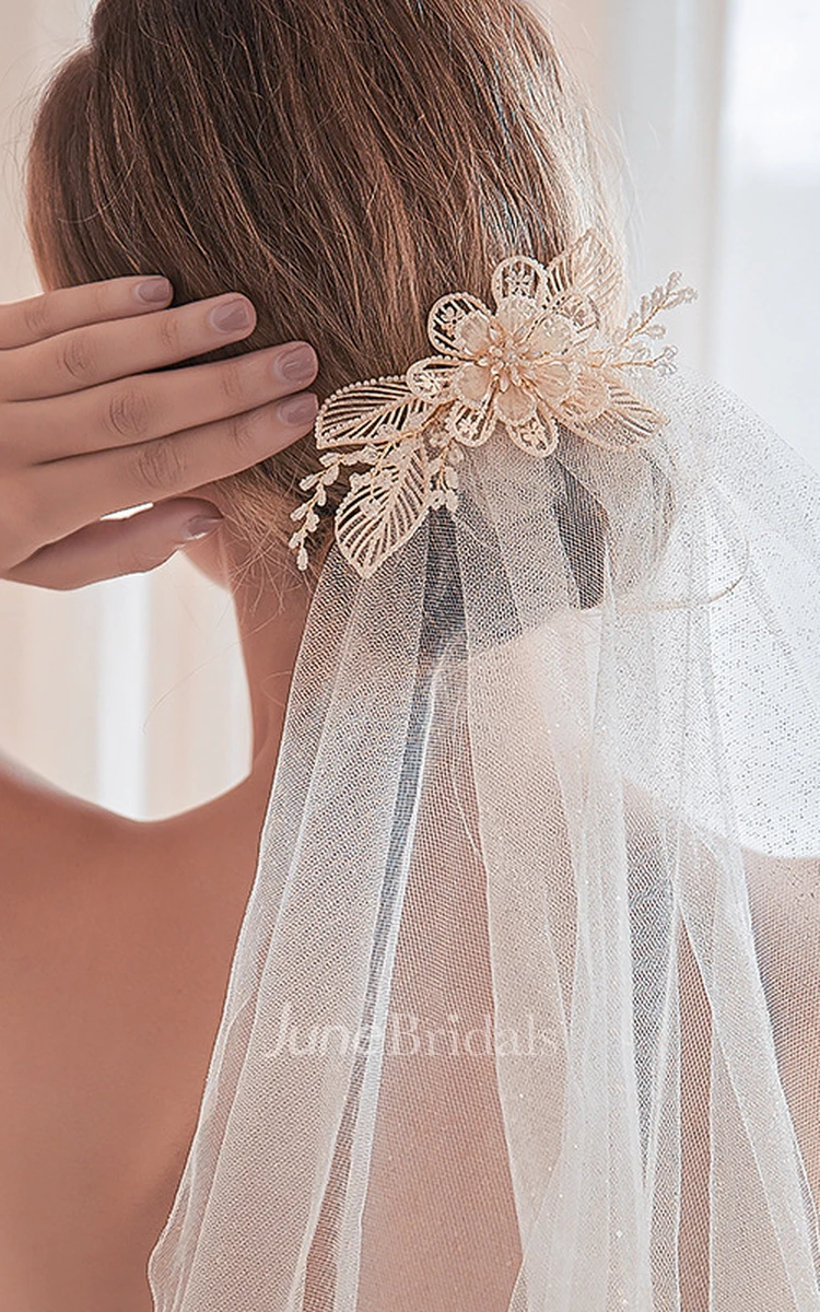 Gold Glittering Simple Style Tulle Mid Length Bridal Veil