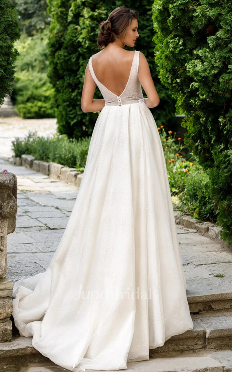 Elegant A Line Plunging Neck Organza Wedding Dress with Appliques and Pockets