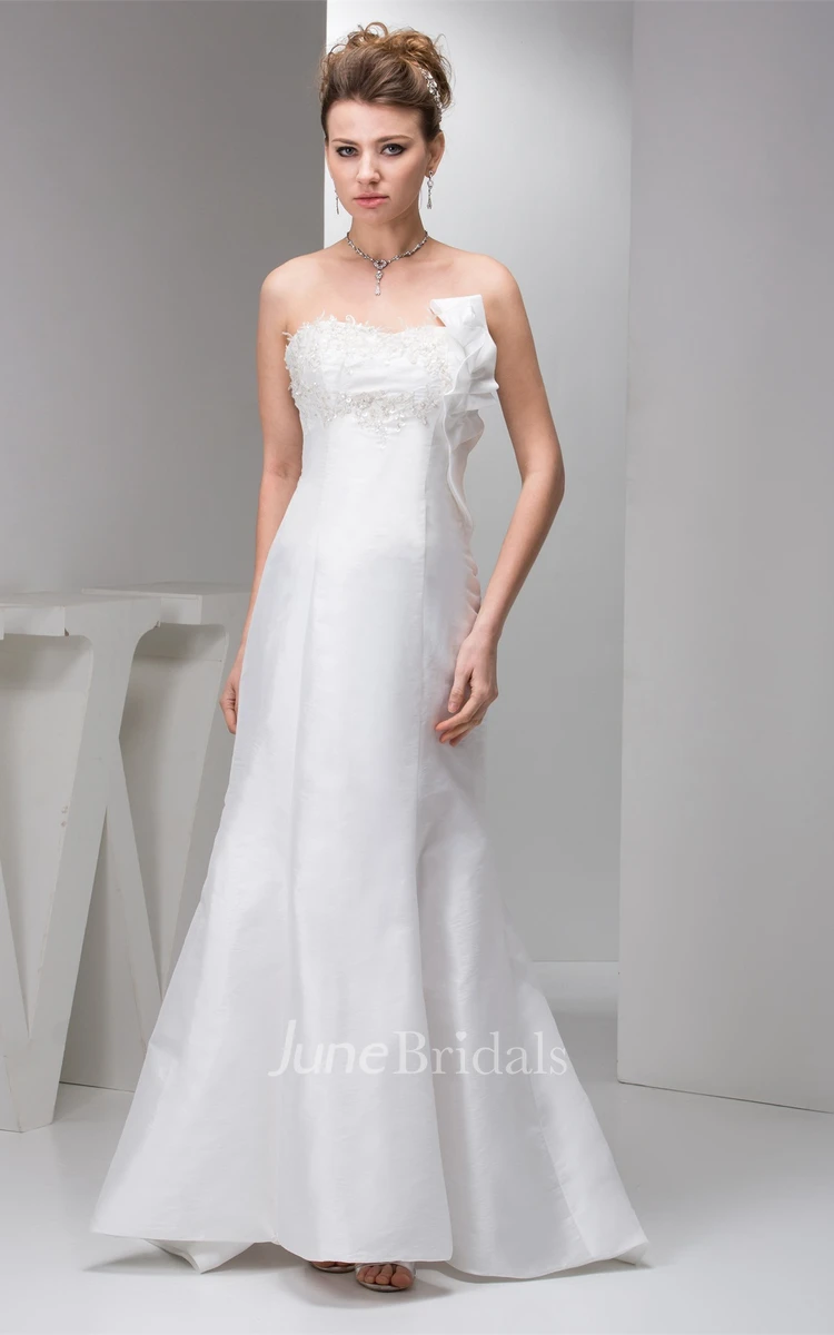 Strapless Mermaid Sheath Dress with Appliques and Bow