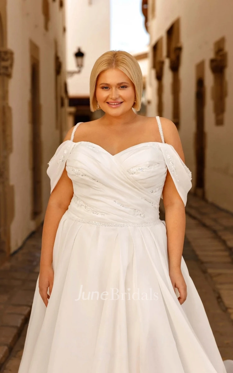 Charming Plus Size Spaghetti Straps Front Split with Sequins Adorable Wedding Dress