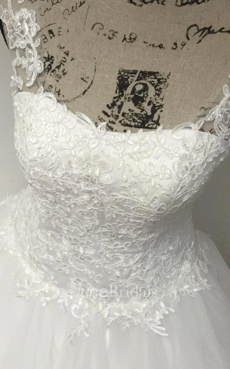 Off White Cap Sleeve Sweetheart Neck Pleated Tulle & Lace Wedding Dress