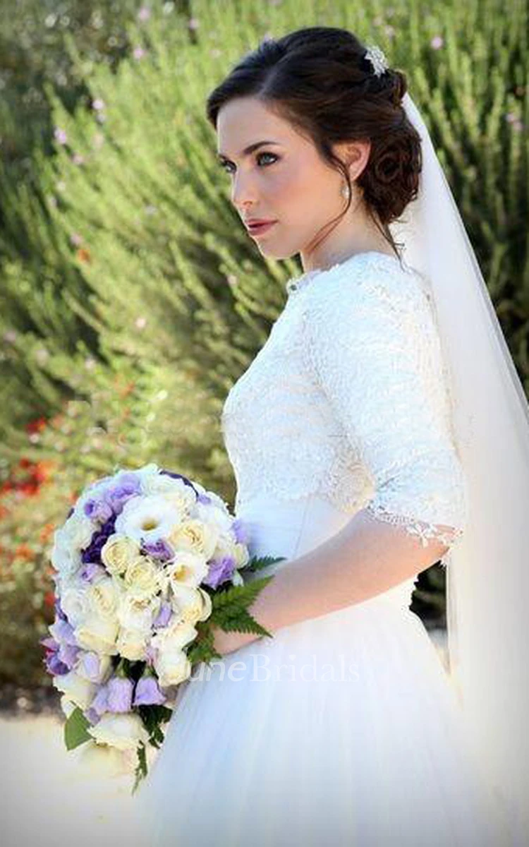 Elegant High Neck Half Sleeves Appliques Lace Tulle Floor Length Modest Wedding Gown