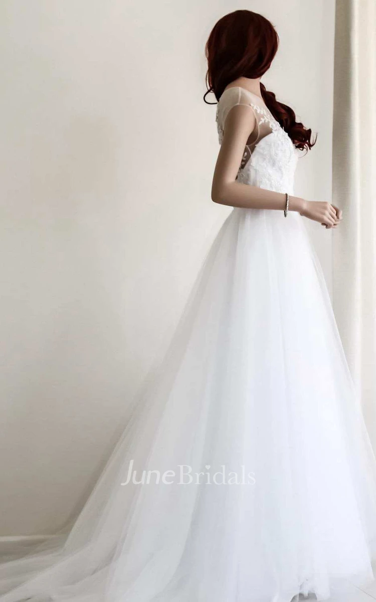 Scoop-Neck Sleeveless A-Line Tulle Appliqued Wedding Dress With Beading And Keyhole
