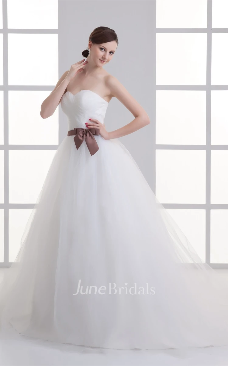sweetheart criss-cross ball tulle gown with bow