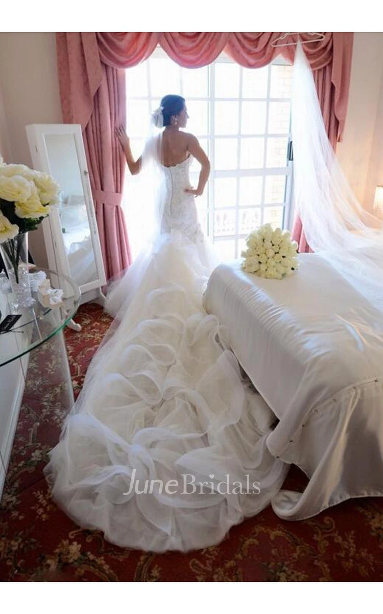 Sexy Mermaid Tulle Appliques Wedding Dress Long Train With Ruffles