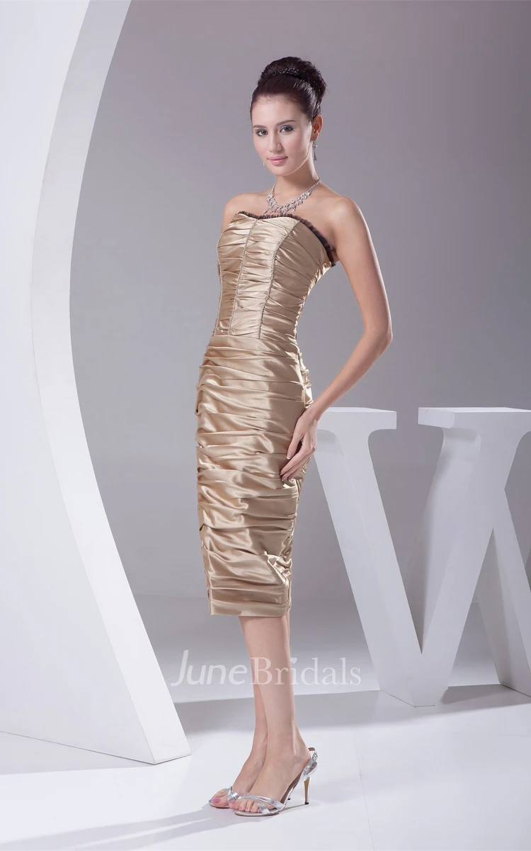 Strapless Knee-Length Dress with Overall Ruched Design
