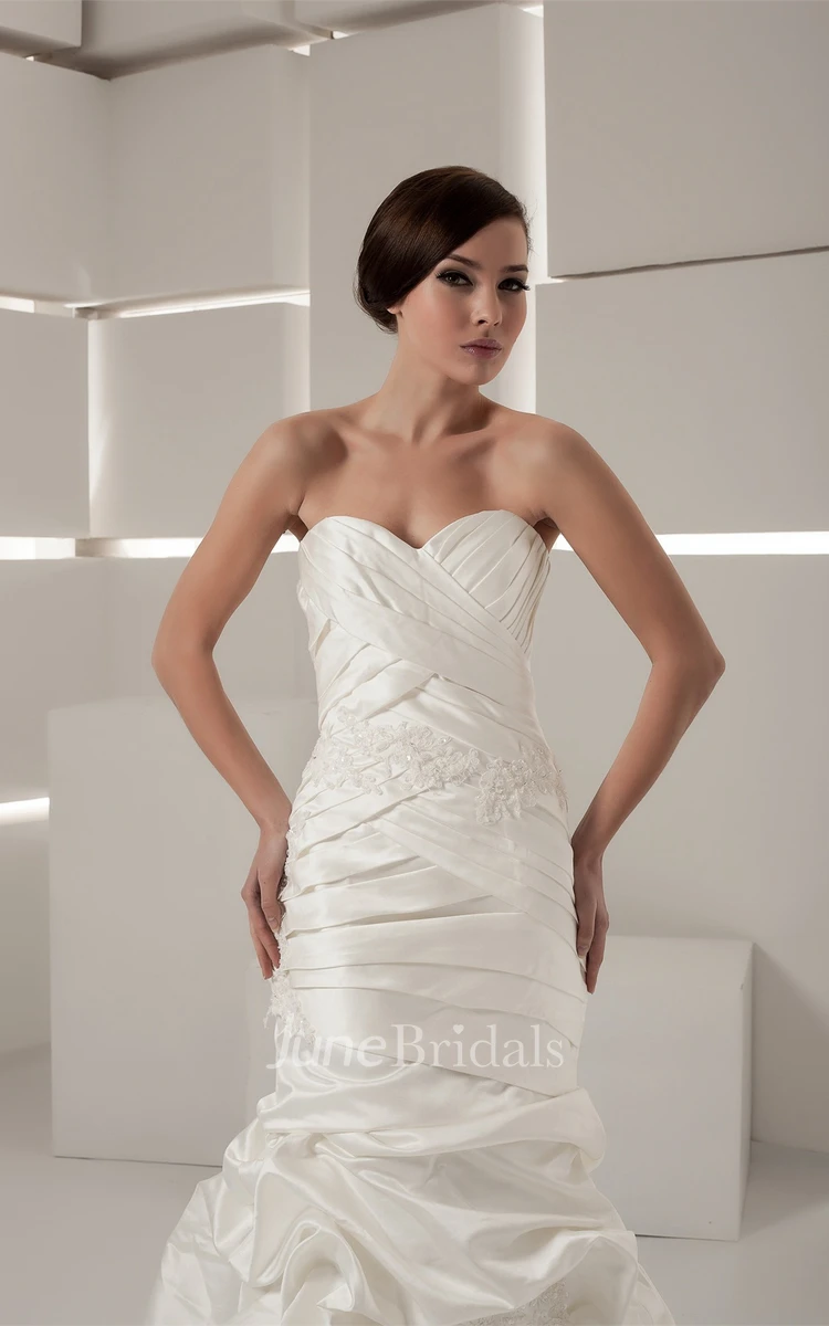Sweetheart Criss-Cross Pick-Up Gown with Ruching and Appliques