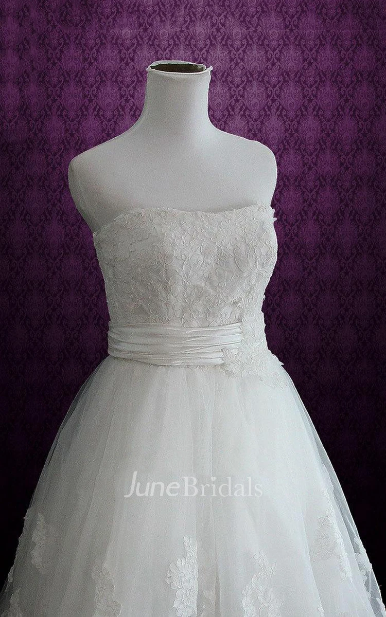 Short Knee-Length Strapped Tulle Lace Satin Weddig Dress