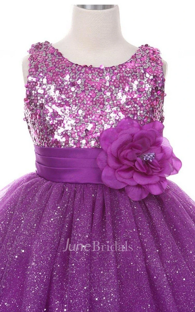 Sleeveless A-line Sequined Dress With Flower and Bow