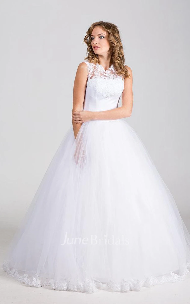 High Neck Sleeveless Tulle Ball Gown With Lace Appliques