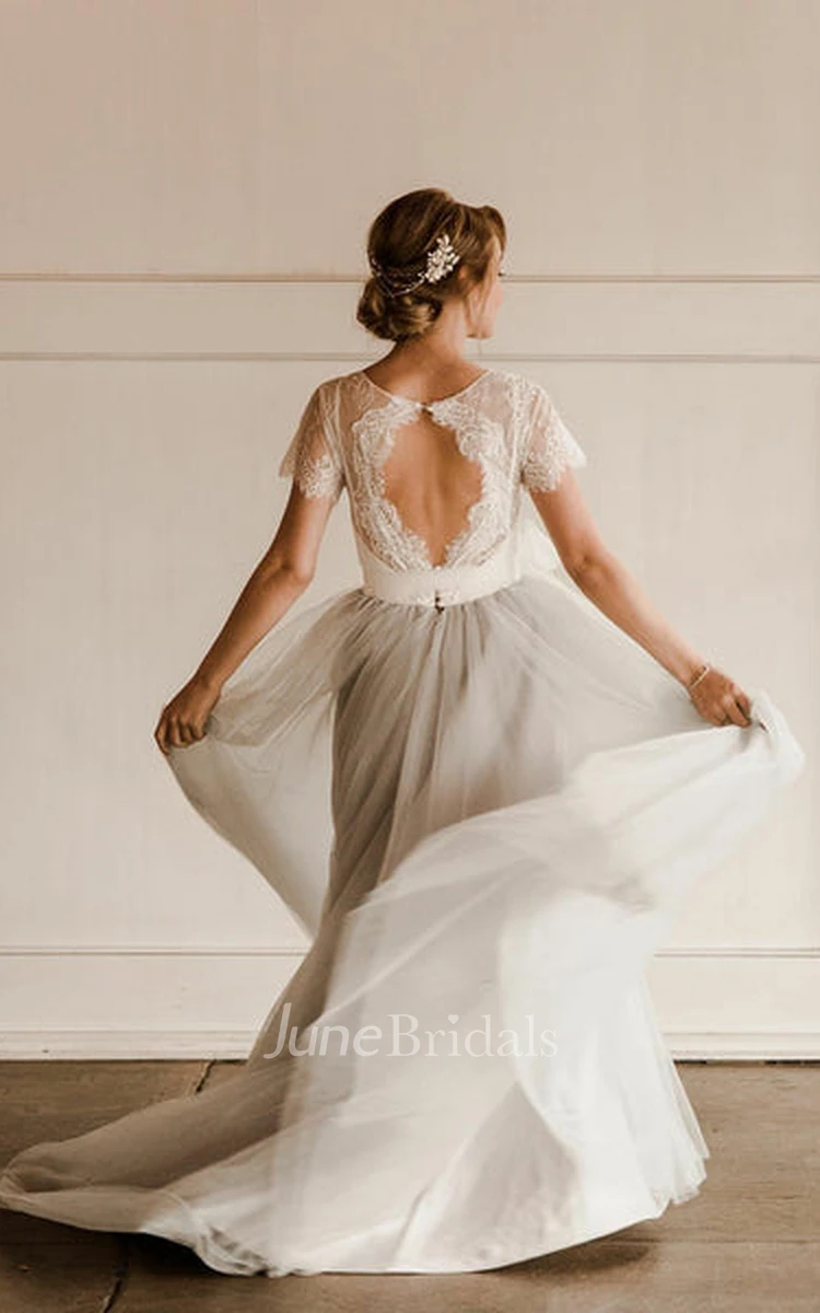 Bohemian Tulle A-Line Jewel Neckline Wedding Dress With Keyhole Back And Appliques