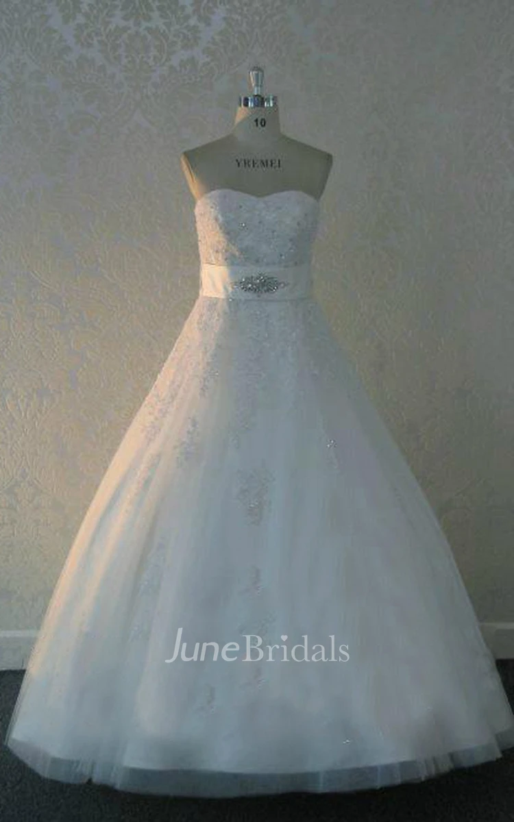 Sweetheart Lace-Up Back Long Tulle Wedding Dress With Sash And Crystal Detailing