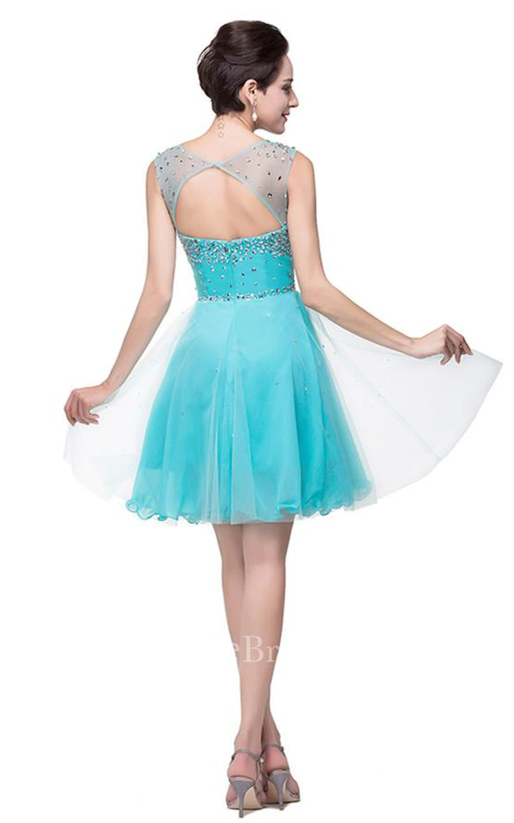 Classic Sleeveless Tulle Short Homecoming Dress With Crystals