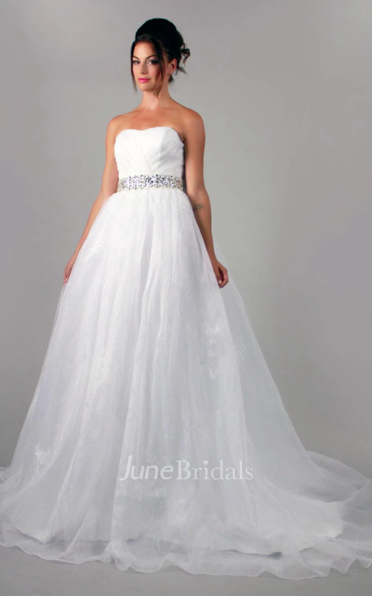 Sweetheart Organza a Line Wedding Dress With Crystal Belt