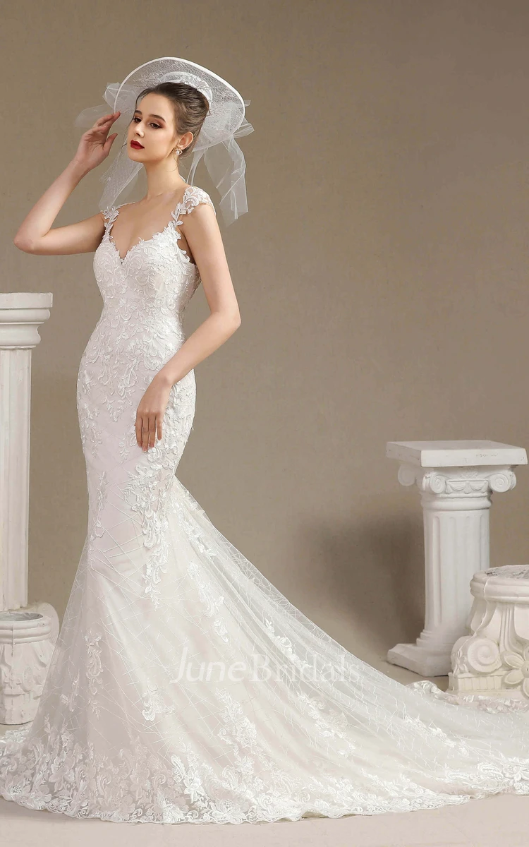 Lace Sexy V-neck Mermaid Wedding Gown With Appliqued Straps Illusion Back